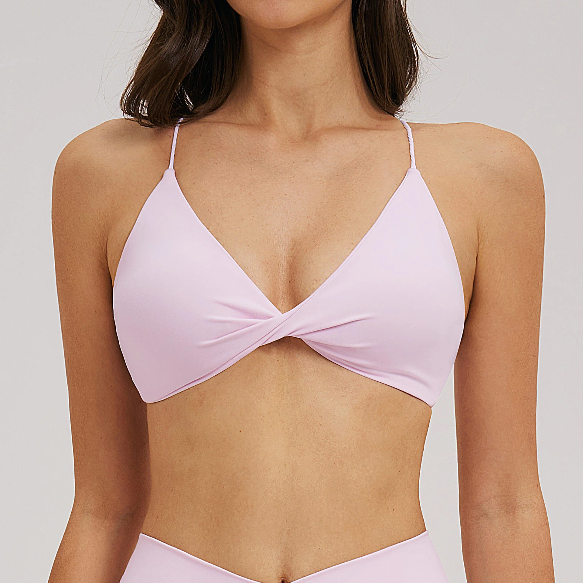 Sports Bra V-Neck Thin Strap Beautiful Back Casual Yoga Bra Sports Workout Fitness Top Bra Breathable Yoga Clothing Women Bra