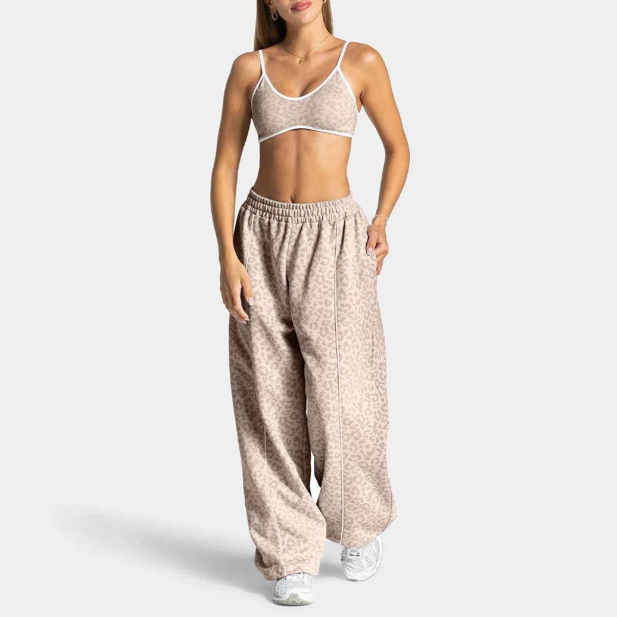 New Women's Leopard Print Activewear Sets Yoga Bra and High Waist Legging Sets Seamless Butt Lifting for Workout Gym Sports Sets