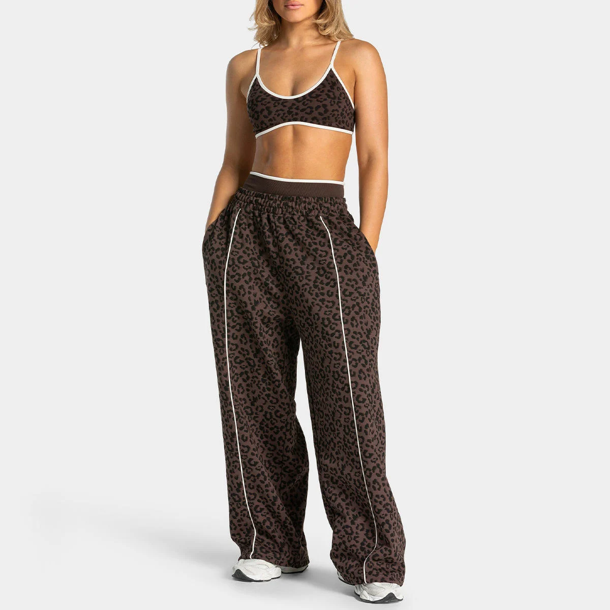 New Women's Leopard Print Activewear Sets Yoga Bra and High Waist Legging Sets Seamless Butt Lifting for Workout Gym Sports Sets