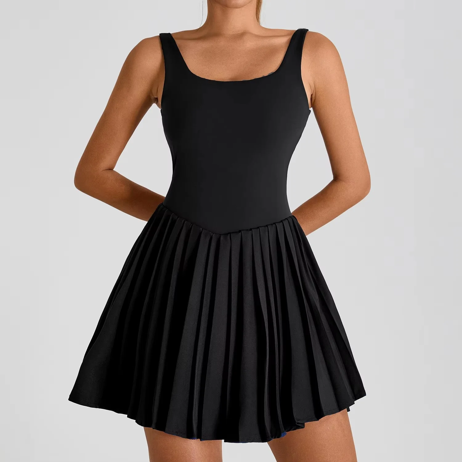 Tennis Dress With Shorts Women Sexy Backless Sleeveless Pleated Dresses With Chest Pads Tennis Wear for Women Sexy Custom Logo